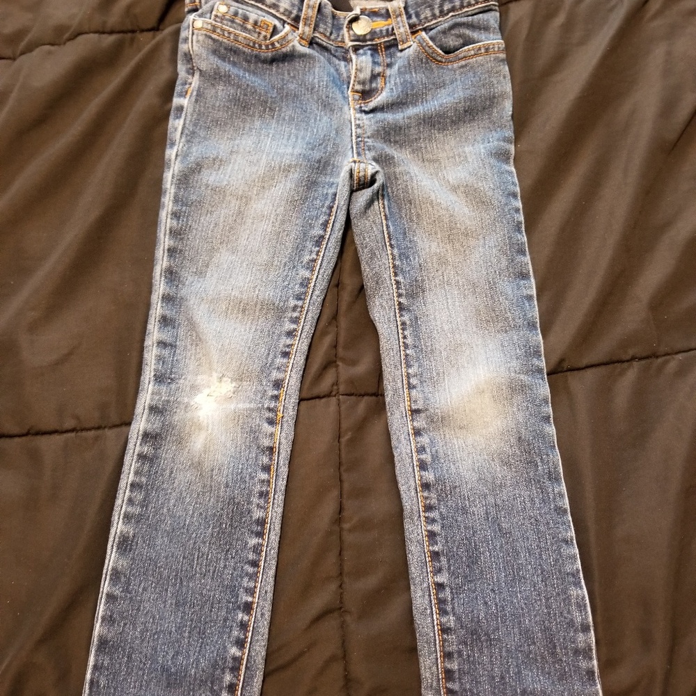 Distressed Girl skinny jeans